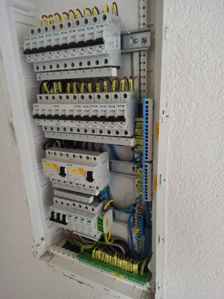 Elektroinštalácie — fotografia 7